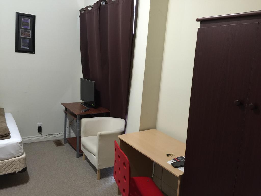 Adas Guesthouse Toronto Kamer foto