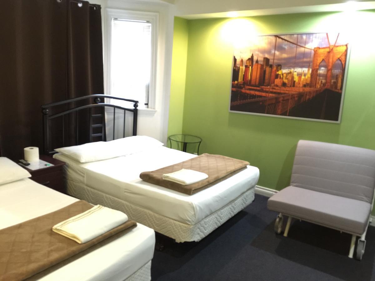 Adas Guesthouse Toronto Kamer foto